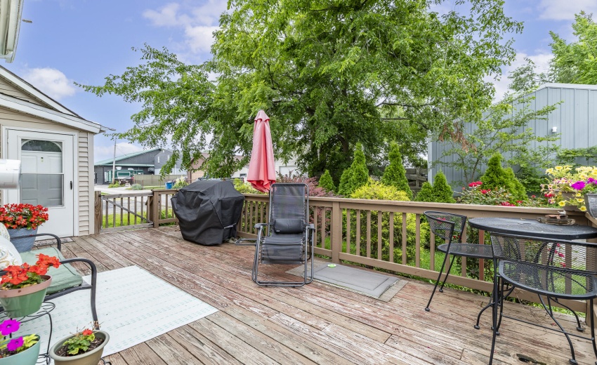 308 E Porter St-12