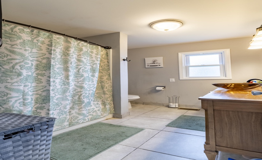 308 E Porter St-20