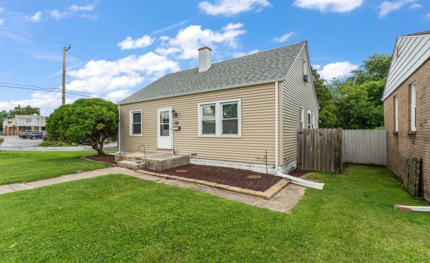 21-web-or-mls-DSC07607