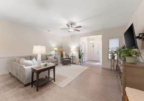 1346 Parke Drive, Crown Point, Indiana, 2 Bedrooms Bedrooms, 5 Rooms Rooms,2 BathroomsBathrooms,Residential,For Sale,Parke,NRA841530