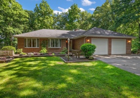130 Woodland Hickory Court, Valparaiso, Indiana, 3 Bedrooms Bedrooms, 7 Rooms Rooms,3 BathroomsBathrooms,Residential,For Sale,Woodland Hickory,NRA840406