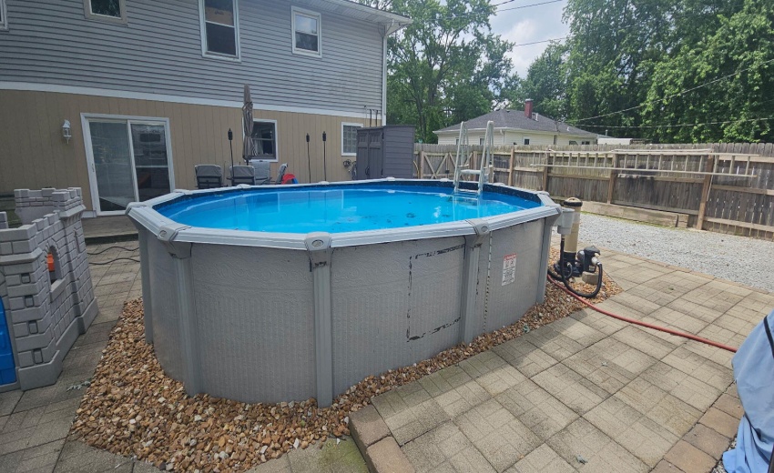 pool - 74th