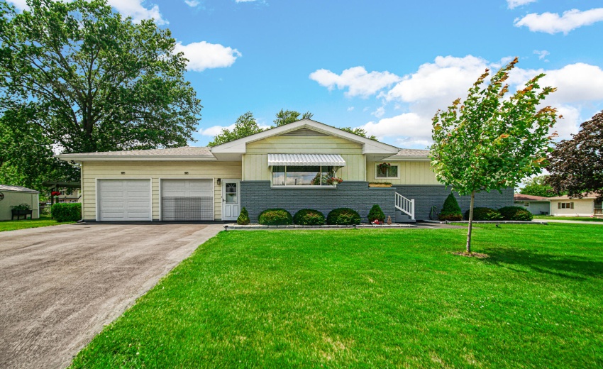 1001 W 39th Avenue
