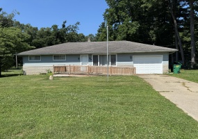 55105 Country Club Road, South Bend, Indiana, 3 Bedrooms Bedrooms, 6 Rooms Rooms,2 BathroomsBathrooms,Residential,For Sale,Country Club,NRA841200