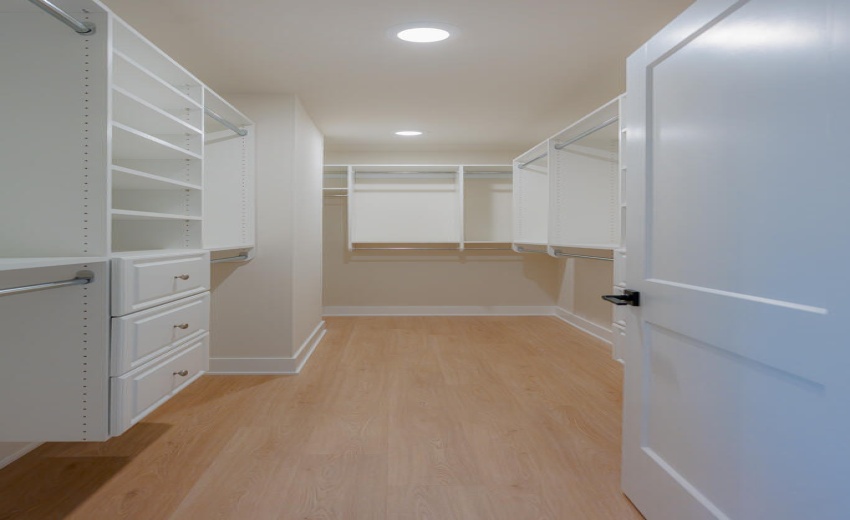 Dunehaven Model Home - Master bedroom