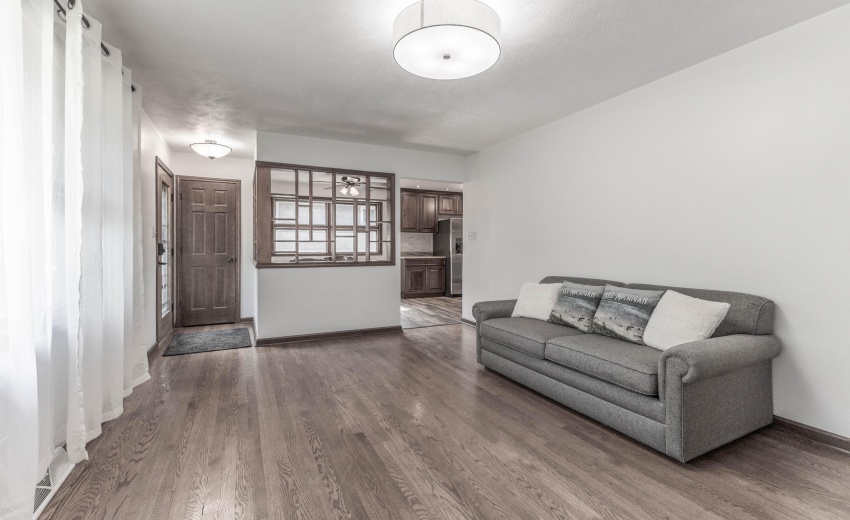 LI1A0133-HDR