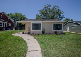 222 Carroll Avenue, Michigan City, Indiana, 2 Bedrooms Bedrooms, 5 Rooms Rooms,1 BathroomBathrooms,Residential,For Sale,Carroll,NRA841756