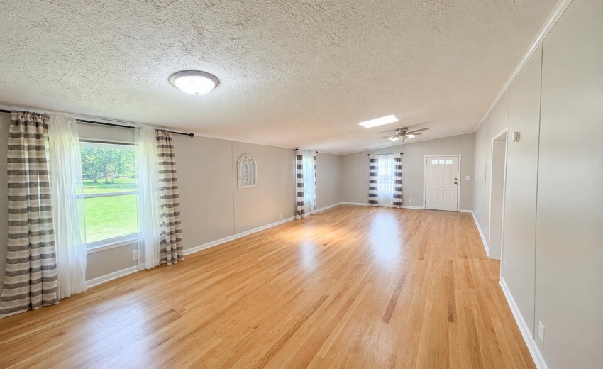 second living room.2