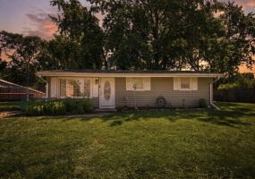 207 Lawndale Avenue, La Porte, Indiana, 3 Bedrooms Bedrooms, 5 Rooms Rooms,1 BathroomBathrooms,Residential,For Sale,Lawndale,NRA841785