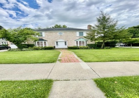 921 Strong Avenue, Elkhart, Indiana, 3 Bedrooms Bedrooms, 9 Rooms Rooms,3 BathroomsBathrooms,Residential,For Sale,Strong,NRA841810 921 Strong Avenue, Elkhart, Indiana, 3 Bedrooms Bedrooms, 9 Rooms Rooms,3 BathroomsBathrooms,Residential,For Sale,Strong,NRA841810