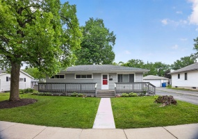 922 Crestview Court, Crown Point, Indiana, 3 Bedrooms Bedrooms, 5 Rooms Rooms,1 BathroomBathrooms,Residential,For Sale,Crestview,NRA840895 922 Crestview Court, Crown Point, Indiana, 3 Bedrooms Bedrooms, 5 Rooms Rooms,1 BathroomBathrooms,Residential,For Sale,Crestview,NRA840895