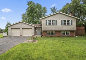 374 1125, Kouts, Indiana, 5 Bedrooms Bedrooms, 10 Rooms Rooms,3 BathroomsBathrooms,Residential,For Sale,1125,NRA841910 374 1125, Kouts, Indiana, 5 Bedrooms Bedrooms, 10 Rooms Rooms,3 BathroomsBathrooms,Residential,For Sale,1125,NRA841910