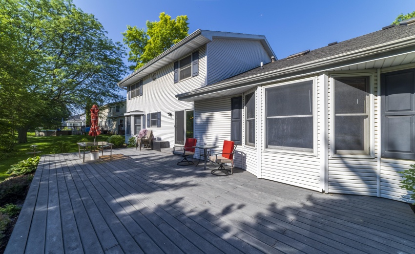 TPorchGrand0011
