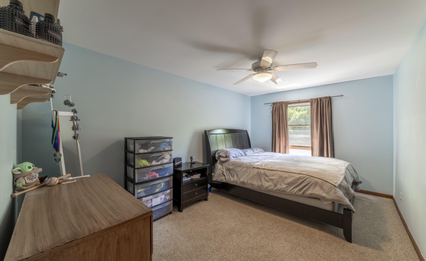 PFourthBedGrand0049