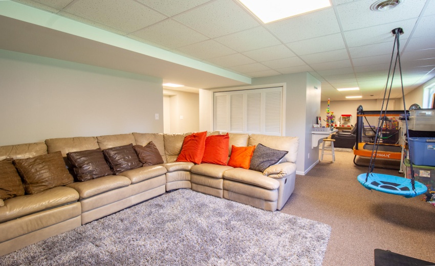 2228keene49