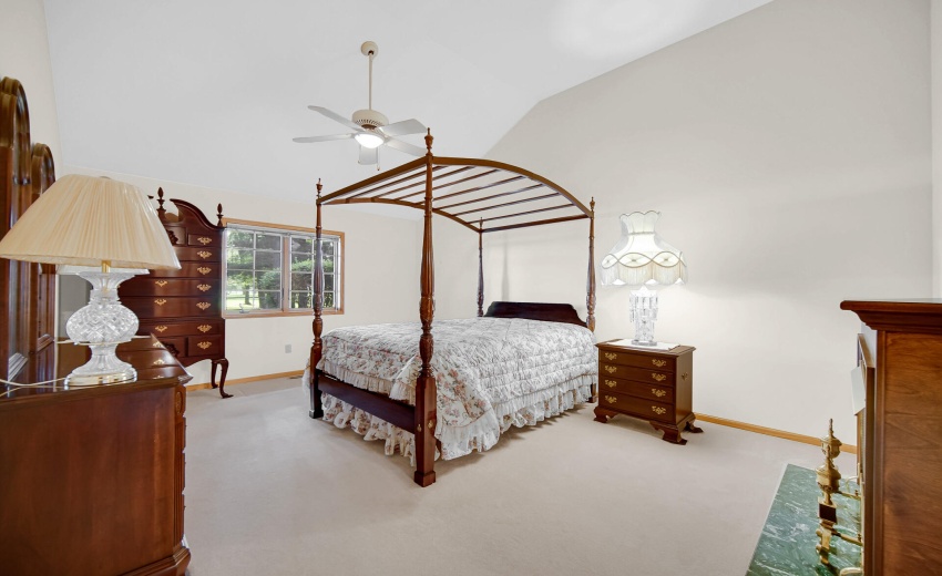 Primary Bed
