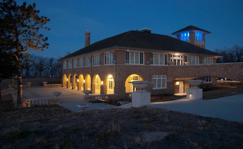 Marquette Park - Pavillion