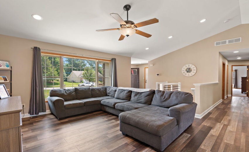 13-web-or-mls-DSC03529