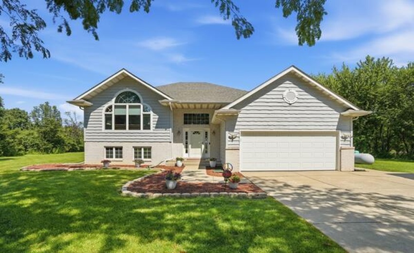 15465 front o fhome
