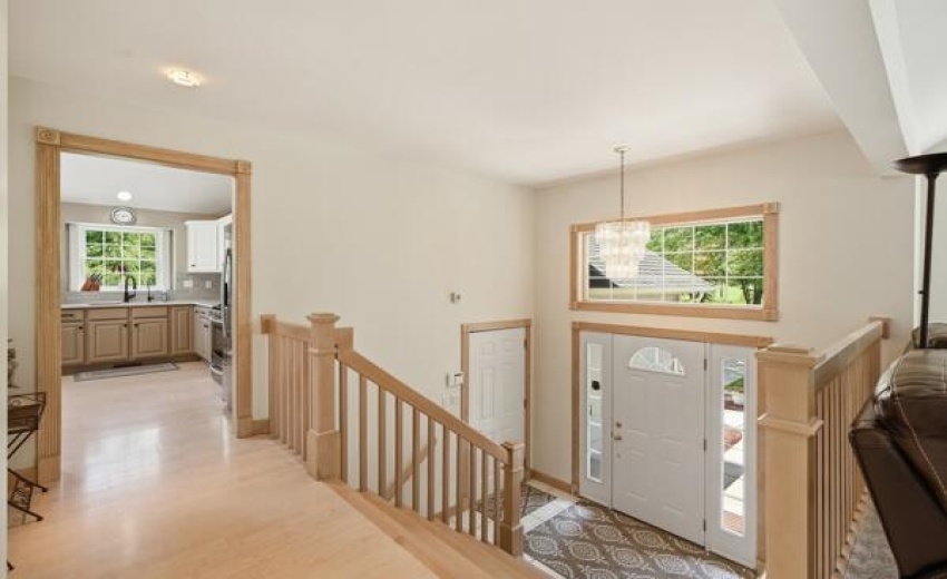 15465 foyer