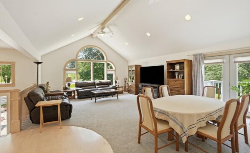15465 Great room