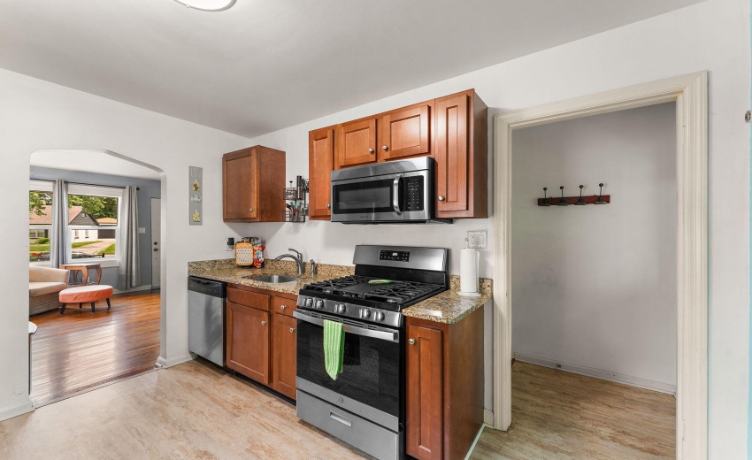 8-web-or-mls-DSC00033