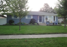 40 Heather Court, Schererville, Indiana, 3 Bedrooms Bedrooms, 8 Rooms Rooms,2 BathroomsBathrooms,Residential,For Sale,Heather,NRA842103