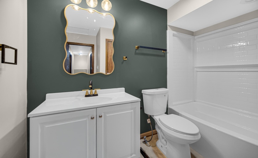 Main Bathroom