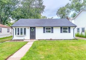 438 Lindberg Street, Griffith, Indiana, 3 Bedrooms Bedrooms, 6 Rooms Rooms,1 BathroomBathrooms,Residential,For Sale,Lindberg,NRA842169 438 Lindberg Street, Griffith, Indiana, 3 Bedrooms Bedrooms, 6 Rooms Rooms,1 BathroomBathrooms,Residential,For Sale,Lindberg,NRA842169