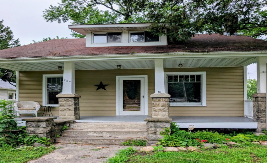 724 Garfield front