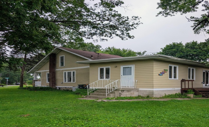 724 Garfield side