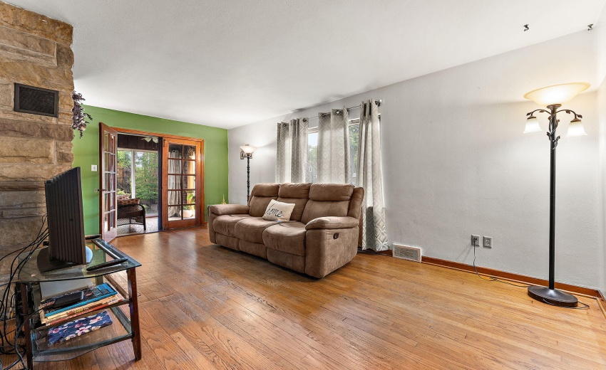 2-web-or-mls-DSC06126
