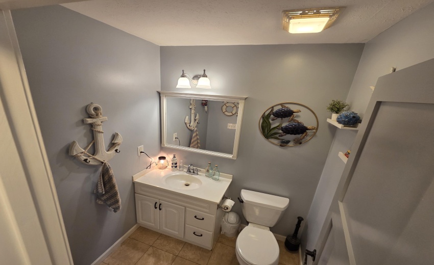 1/2 Bath
