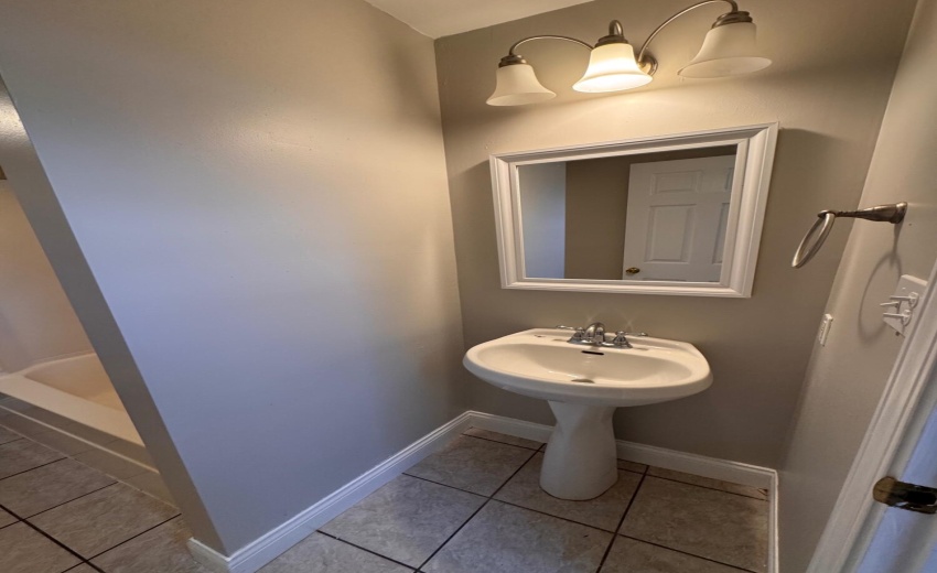 bathroom_view_2
