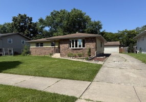 1918 Sir Richard Road, Schererville, Indiana, 3 Bedrooms Bedrooms, 5 Rooms Rooms,2 BathroomsBathrooms,Residential,For Sale,Sir Richard,NRA842218 1918 Sir Richard Road, Schererville, Indiana, 3 Bedrooms Bedrooms, 5 Rooms Rooms,2 BathroomsBathrooms,Residential,For Sale,Sir Richard,NRA842218