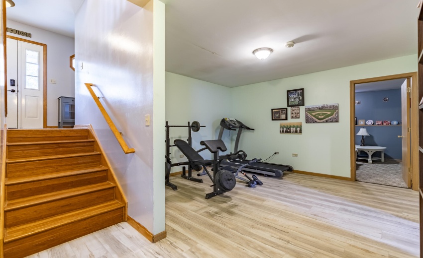 7420 W 92nd Ave-31