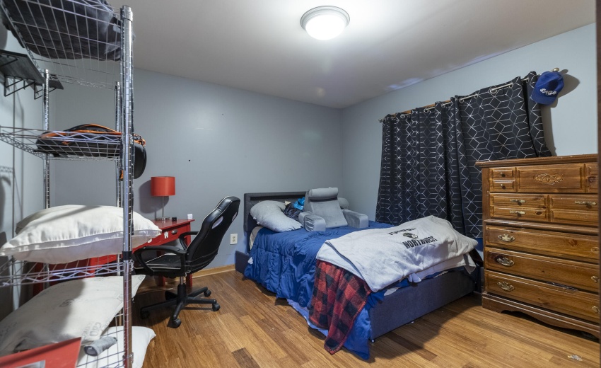 7420 W 92nd Ave-23
