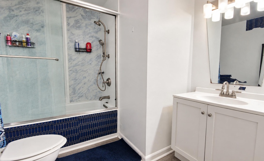 1838 bathroom 2