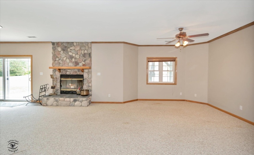 20-Family Room