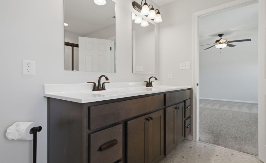 Primary Suite Full Bath