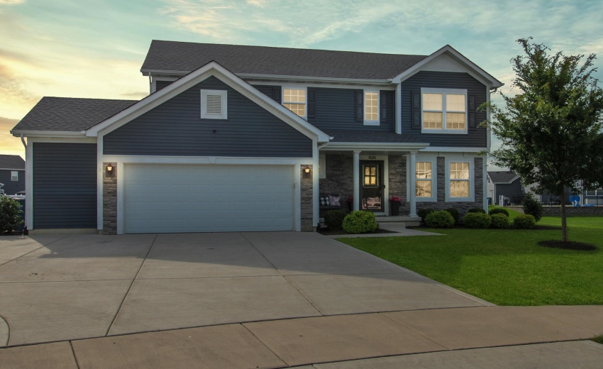 1525 Amberleigh CT