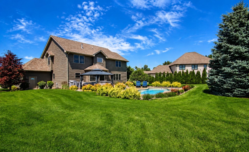 Kim - 9723 Elle Ave, St. John, IN 24