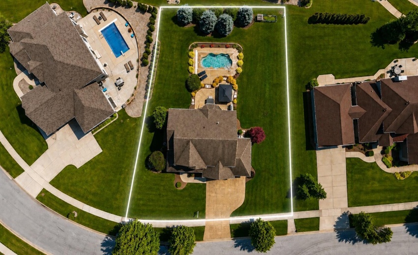 Kim - 9723 Elle Ave, St. John, IN 3 - Co