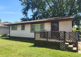 633 Glenwood Avenue, Griffith, Indiana, 3 Bedrooms Bedrooms, 5 Rooms Rooms,1 BathroomBathrooms,Residential,For Sale,Glenwood,NRA842382 633 Glenwood Avenue, Griffith, Indiana, 3 Bedrooms Bedrooms, 5 Rooms Rooms,1 BathroomBathrooms,Residential,For Sale,Glenwood,NRA842382