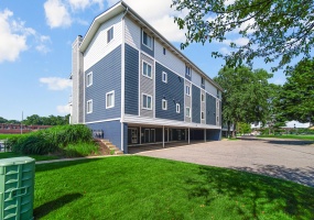 40 Marine Drive, Michigan City, Indiana, 2 Bedrooms Bedrooms, 5 Rooms Rooms,2 BathroomsBathrooms,Residential,For Sale,Marine,NRA842413