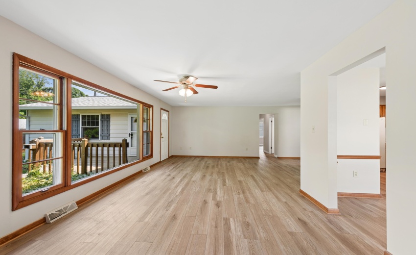 02-Living Room