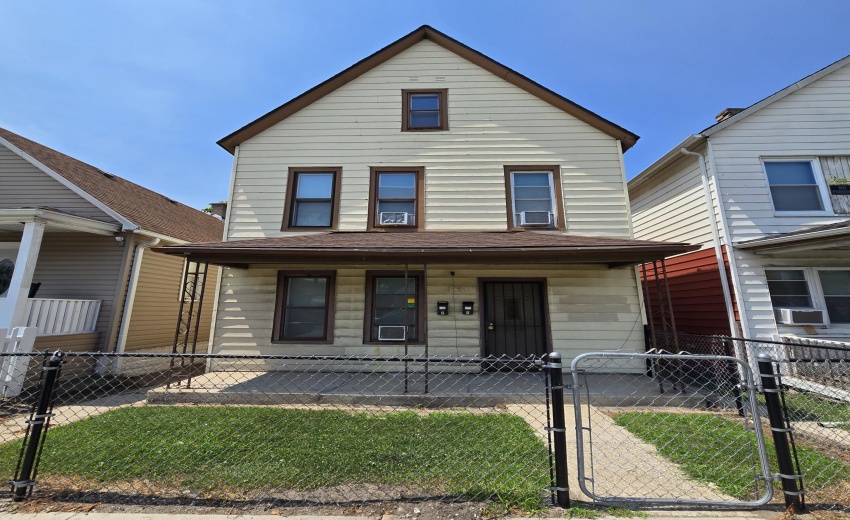 Covered Front Porch, Fenced Yard