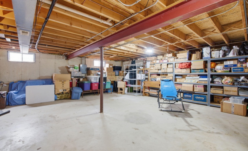 full unfinished basement