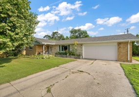 124 6th Avenue, DeMotte, Indiana, 2 Bedrooms Bedrooms, 6 Rooms Rooms,2 BathroomsBathrooms,Residential,For Sale,6th,NRA842474