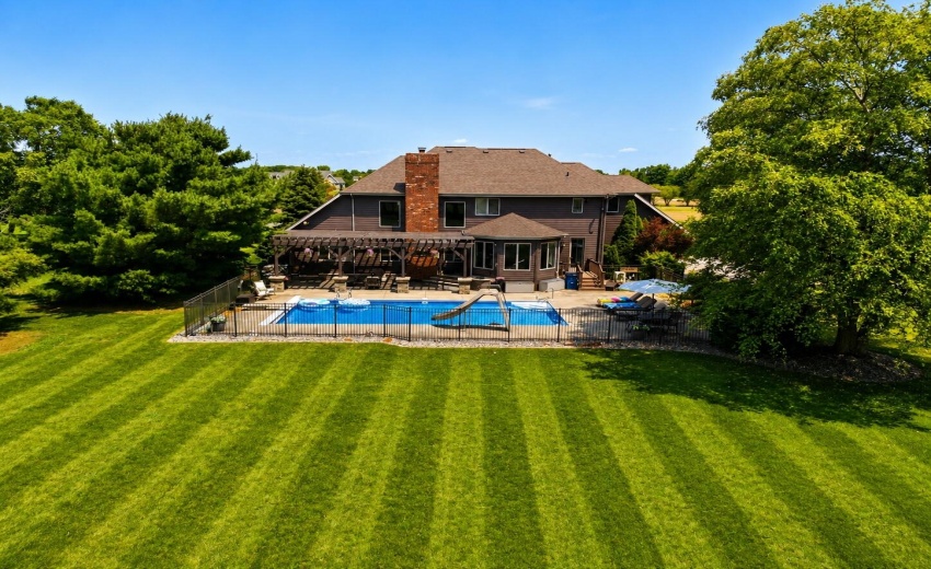 69 Drone Pool 2